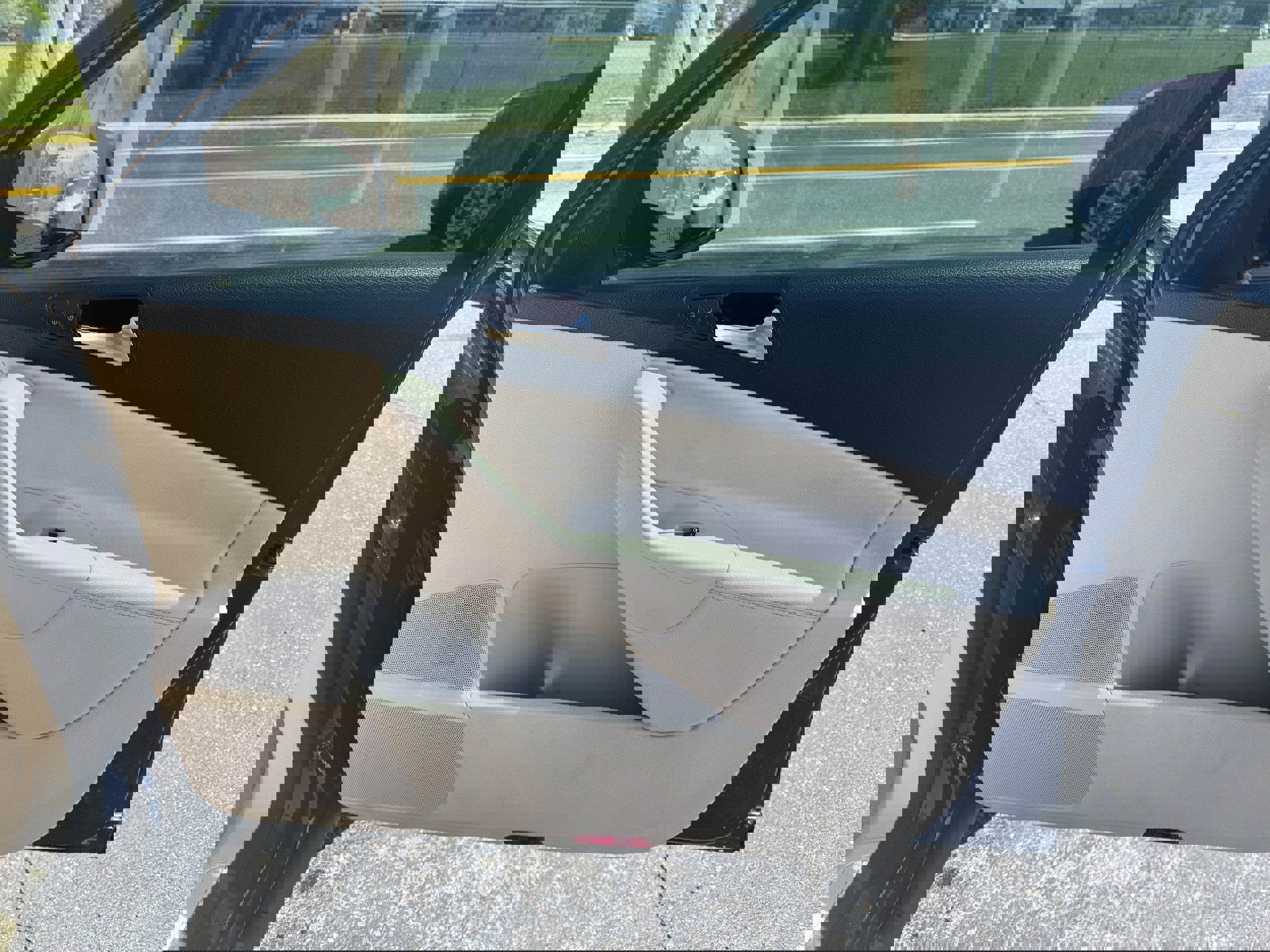 Used 2010 Volkswagen Passat Komfort image 22