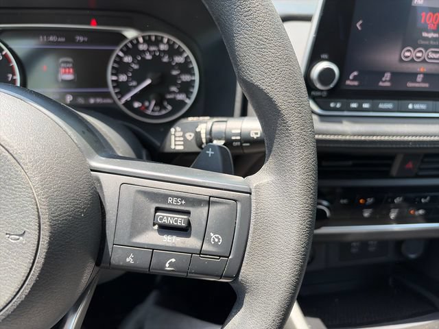 Used 2024 Nissan Rogue S AWD/4WD image 20