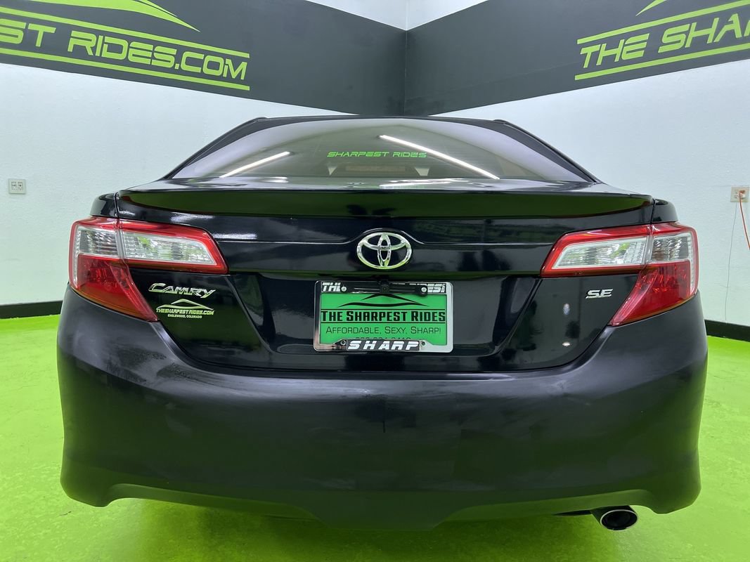 Used 2014 Toyota Camry SE FWD image 8