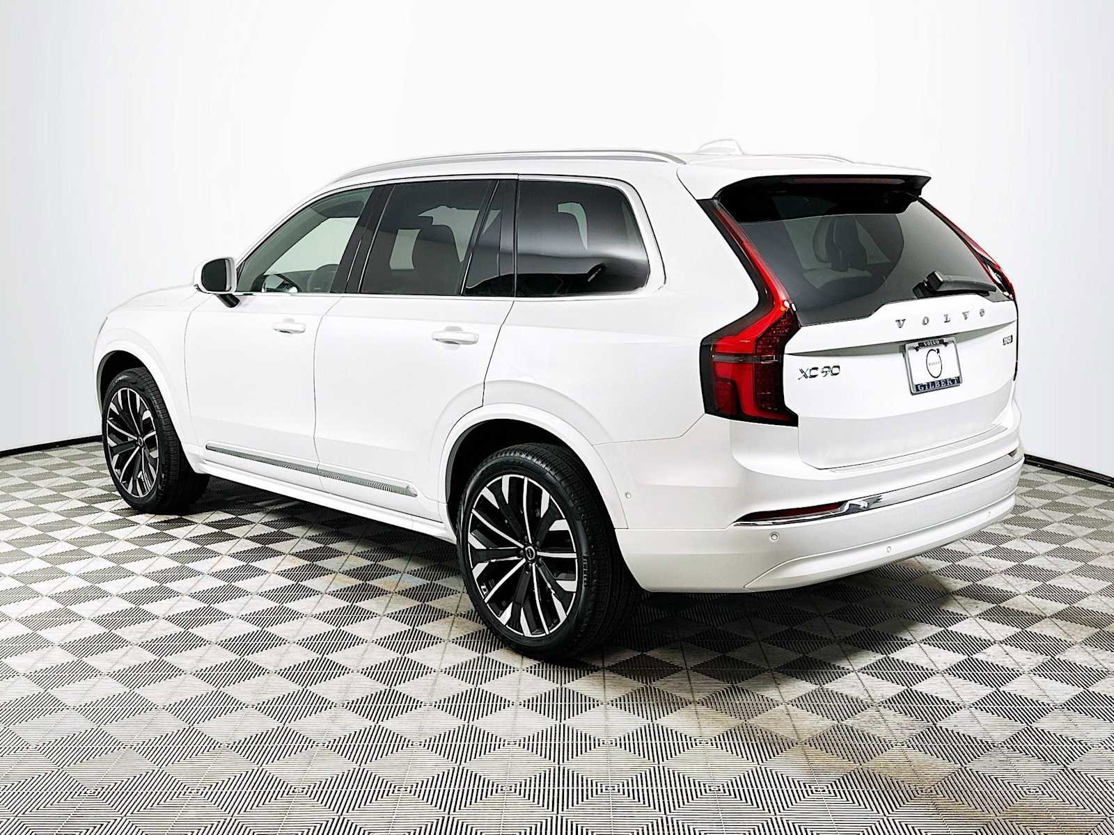 New 2026 Volvo XC90 B5 Plus image 5