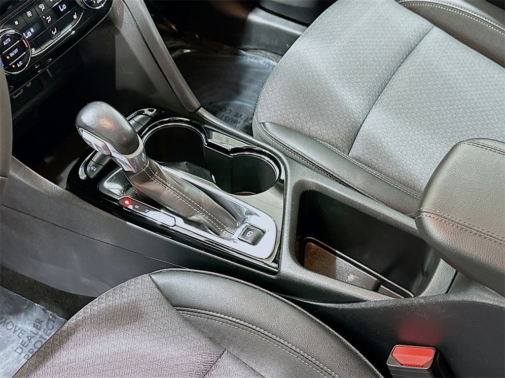 Used 2023 Buick Encore GX Select w/ Sport Touring Package image 16