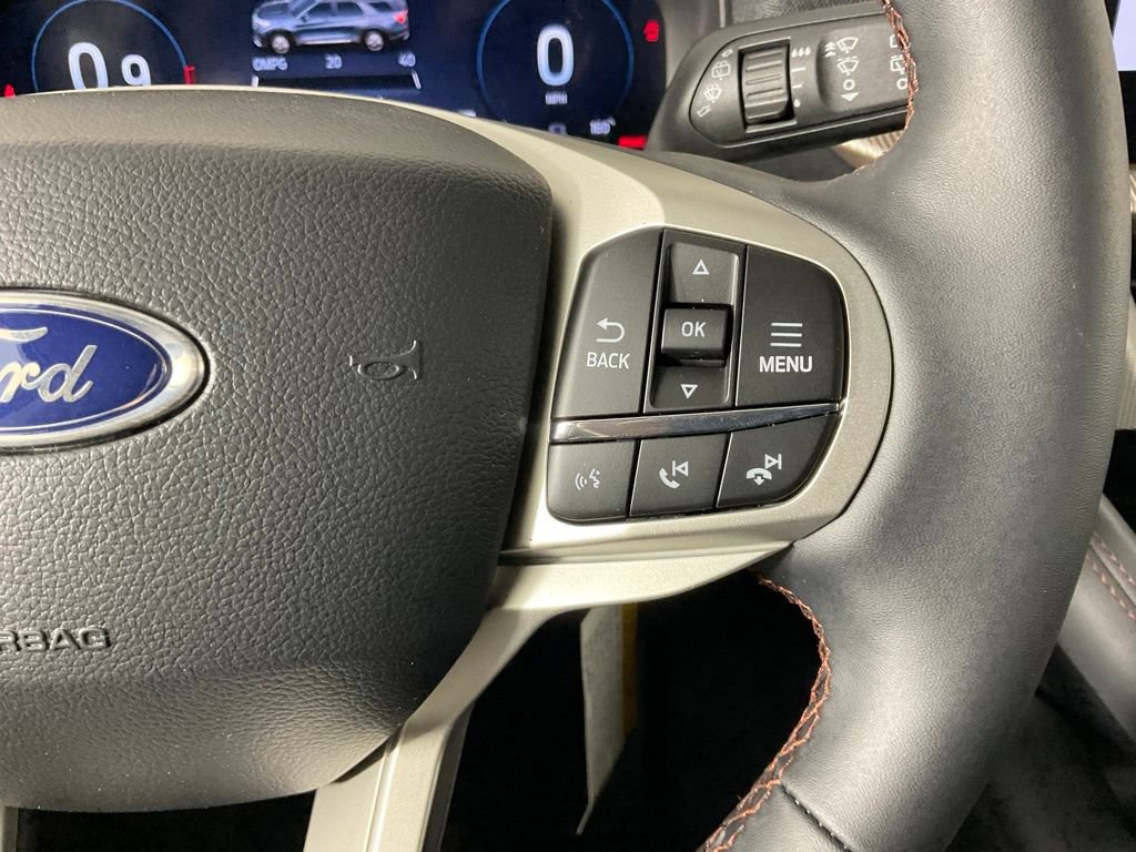 New 2026 Ford Explorer Active w/ Active Comfort Package RWD image 24