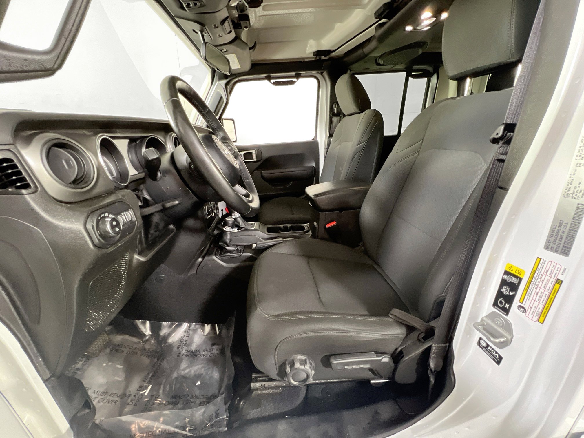 Used 2022 Jeep Gladiator Sport image 19