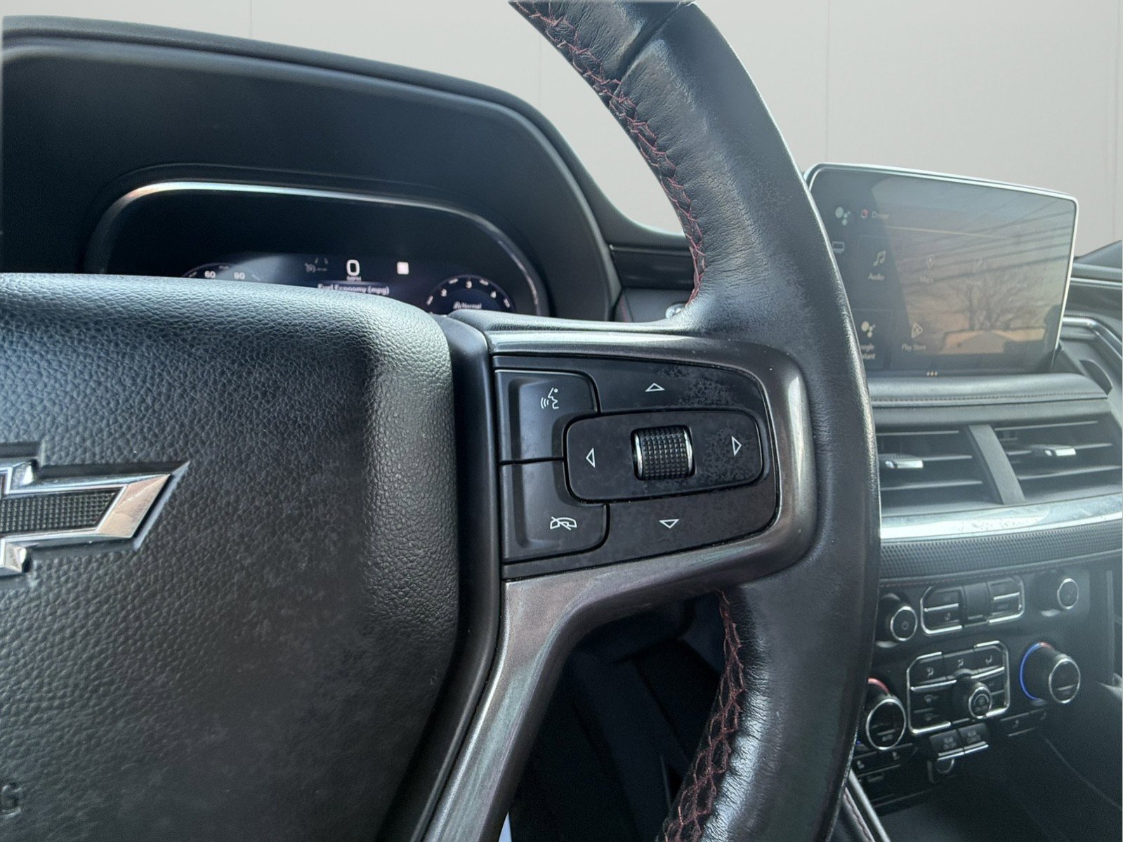 Used 2022 Chevrolet Tahoe RST w/ Luxury Package image 25