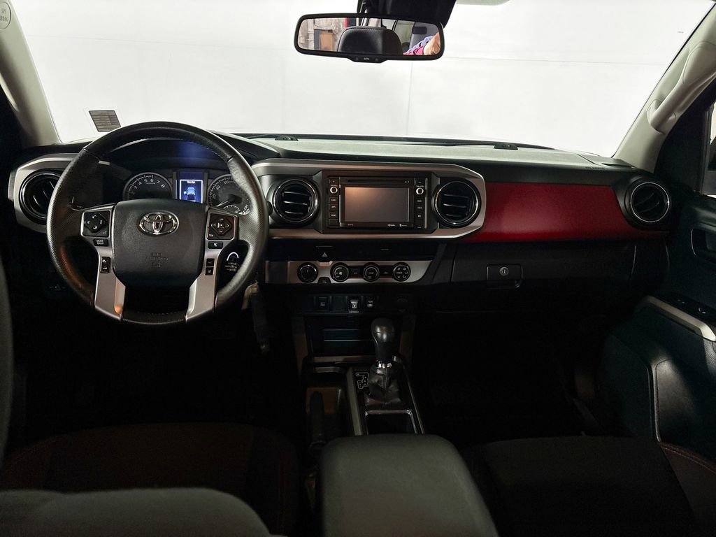 Used 2019 Toyota Tacoma SR5 image 12