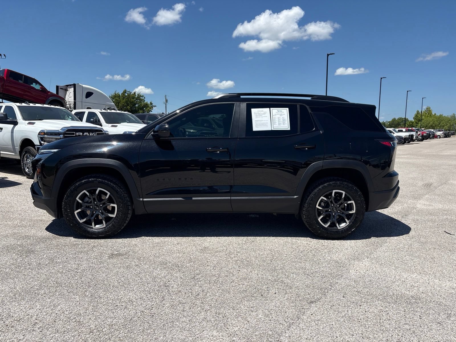 Used 2026 Chevrolet Equinox ACTIV FWD image 2