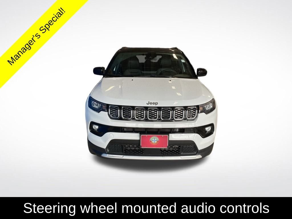 Used 2025 Jeep Compass Limited AWD/4WD image 14