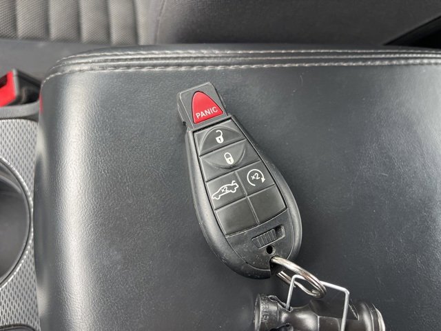 Used 2013 Dodge Challenger R/T w/ Electronics Convenience Group image 49