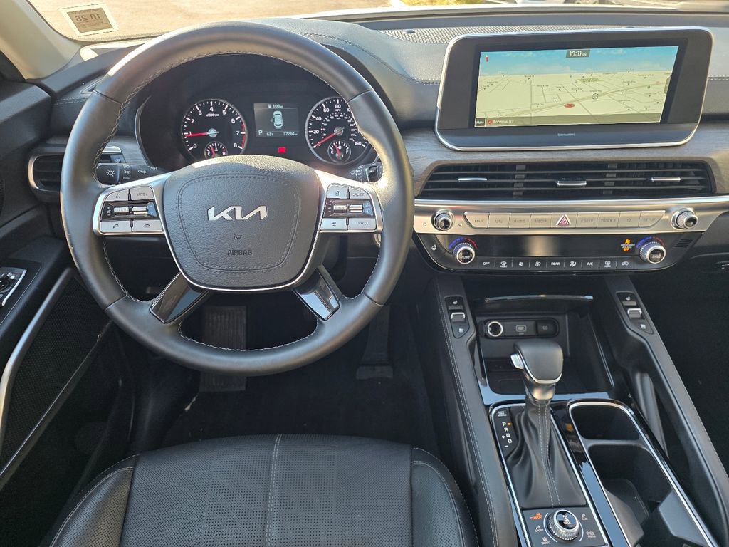 Used 2022 Kia Telluride EX w/ EX Premium Package image 12