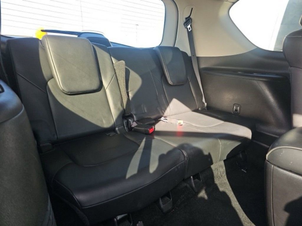 Used 2024 INFINITI QX80 Luxe image 31