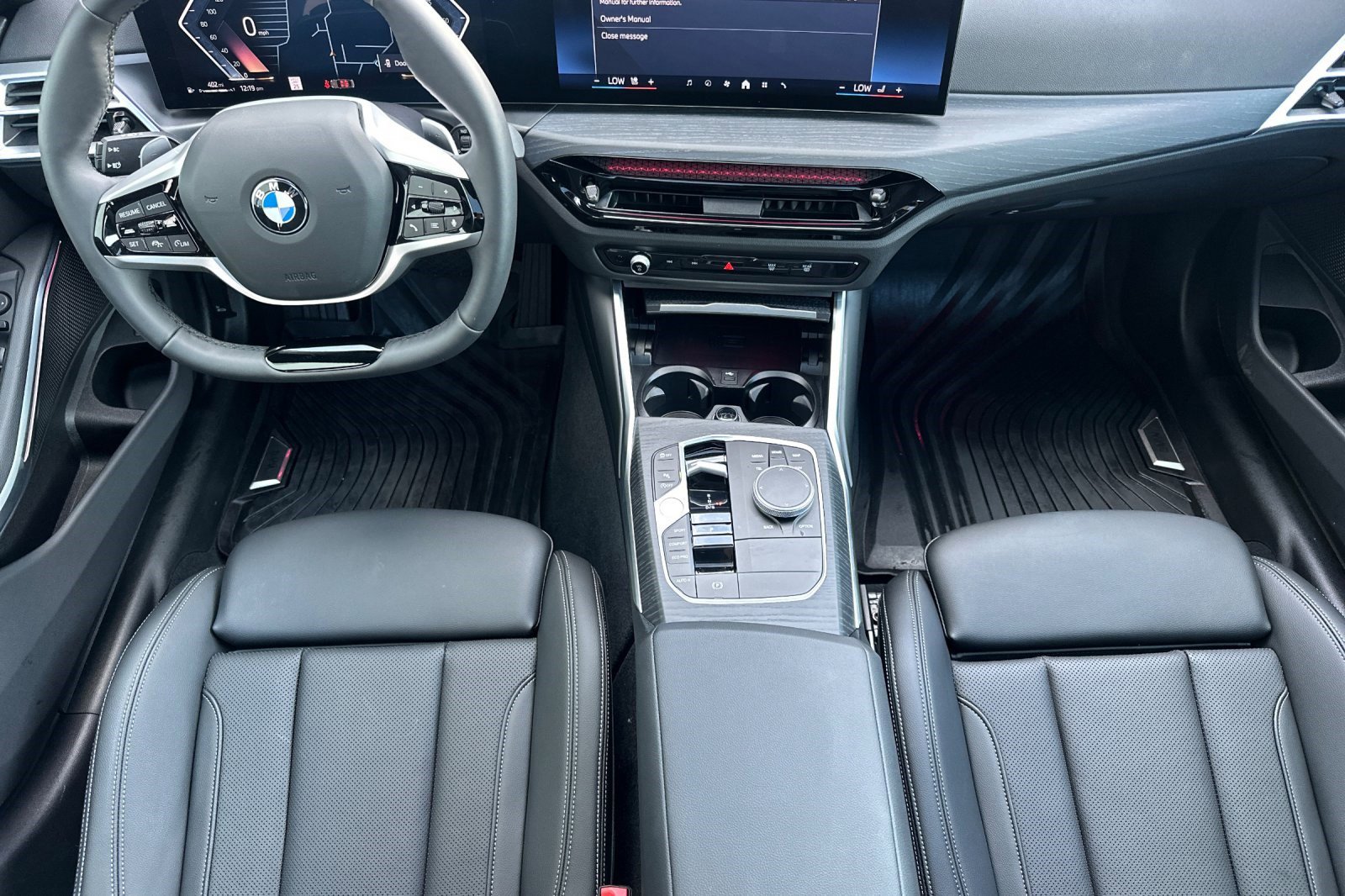 Used 2025 BMW 330i Sedan w/ Convenience Package image 17