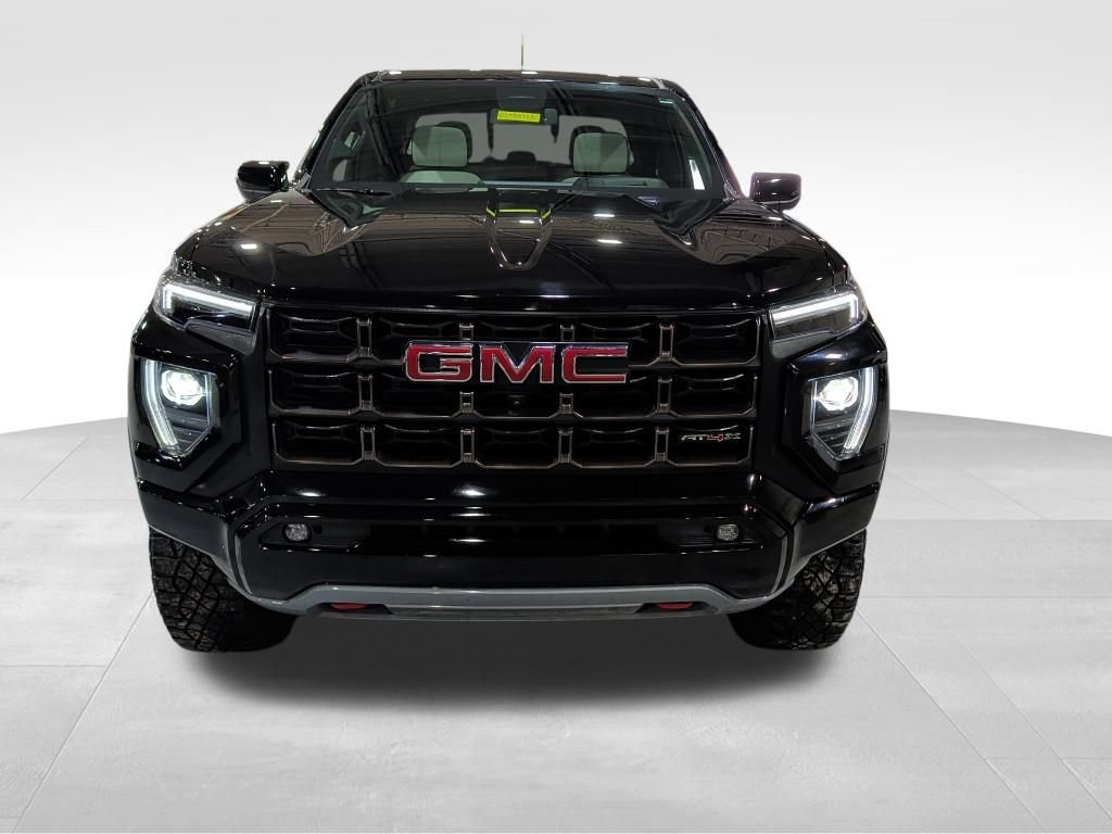 Used 2024 GMC Canyon AT4X image 2