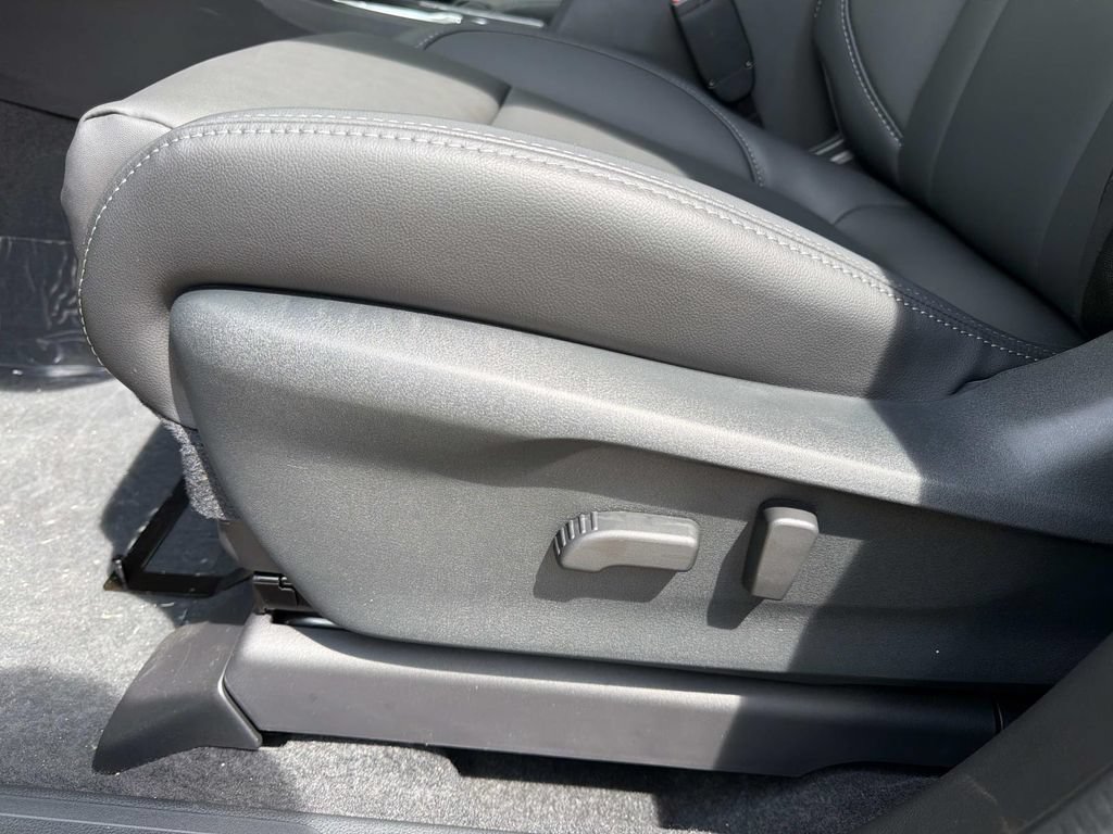 New 2026 Subaru Ascent Premium AWD/4WD image 11
