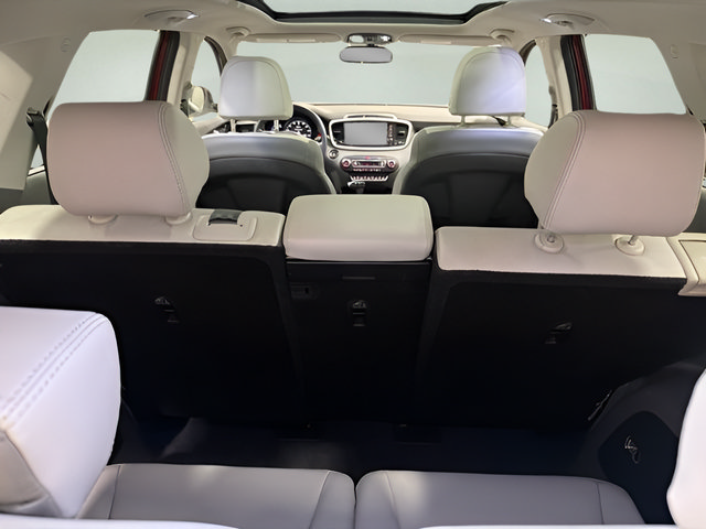 Used 2019 Kia Sorento SX w/ SX Touring Package FWD image 40