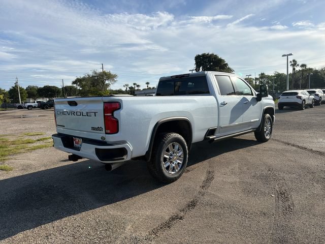 New 2026 Chevrolet Silverado 3500 High Country w/ Technology Package AWD/4WD image 12