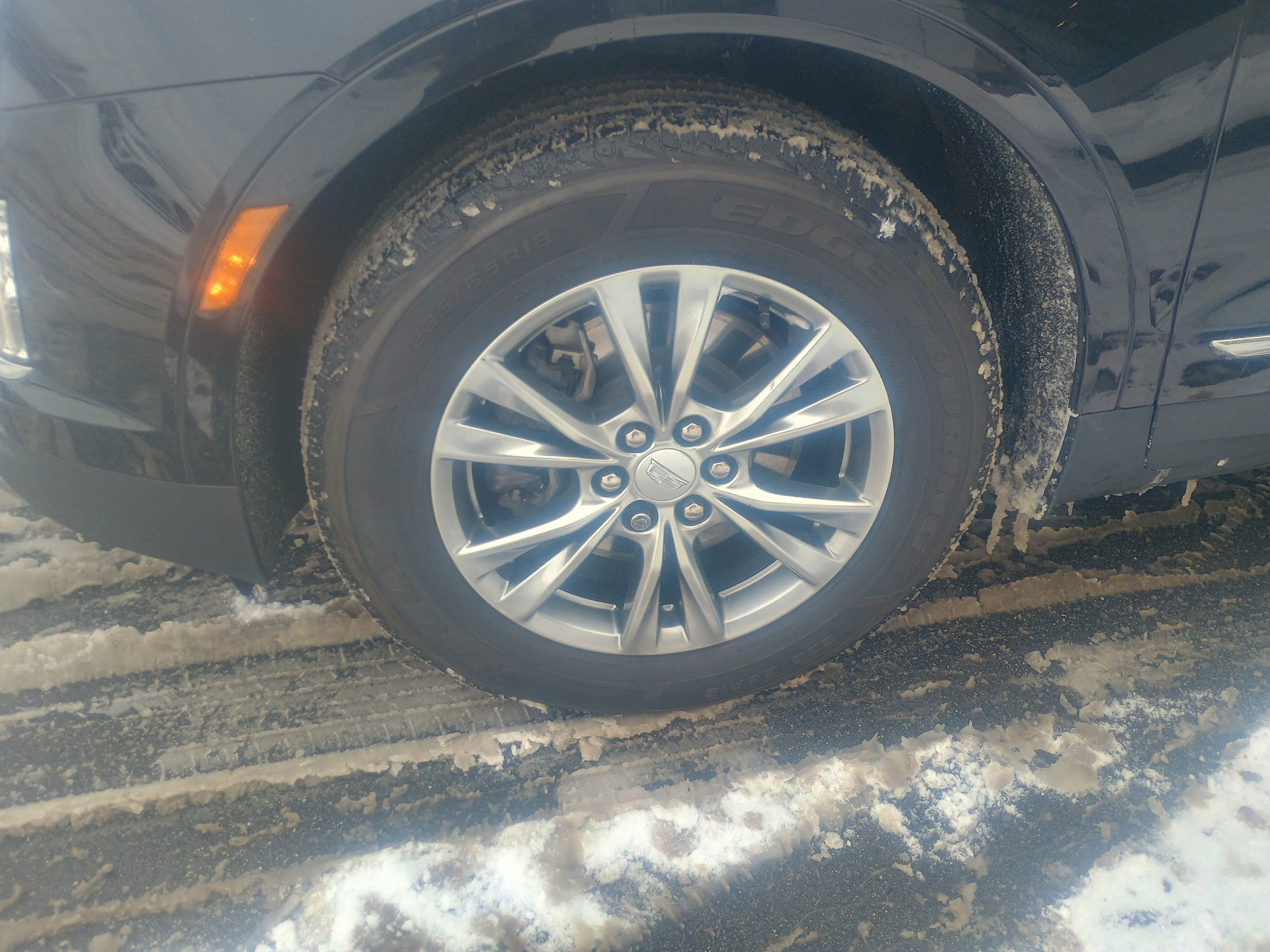 Used 2021 Cadillac XT5 Premium Luxury image 4