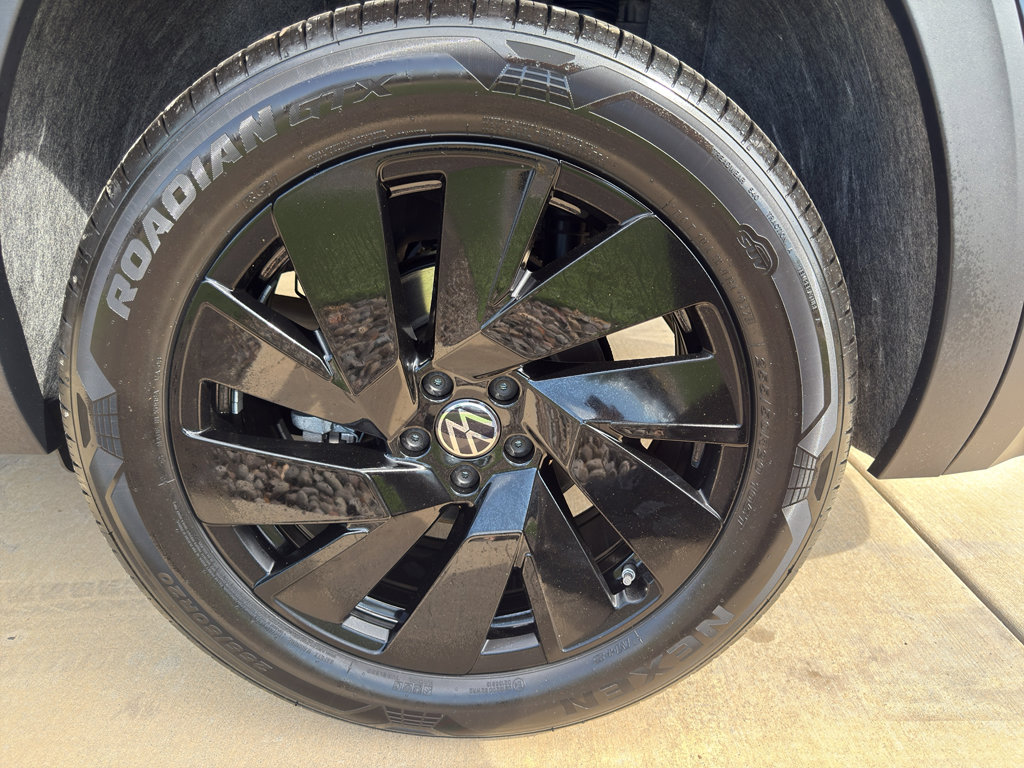 New 2026 Volkswagen Atlas SE image 17