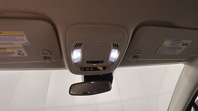 Used 2023 Buick Envision Essence FWD image 26