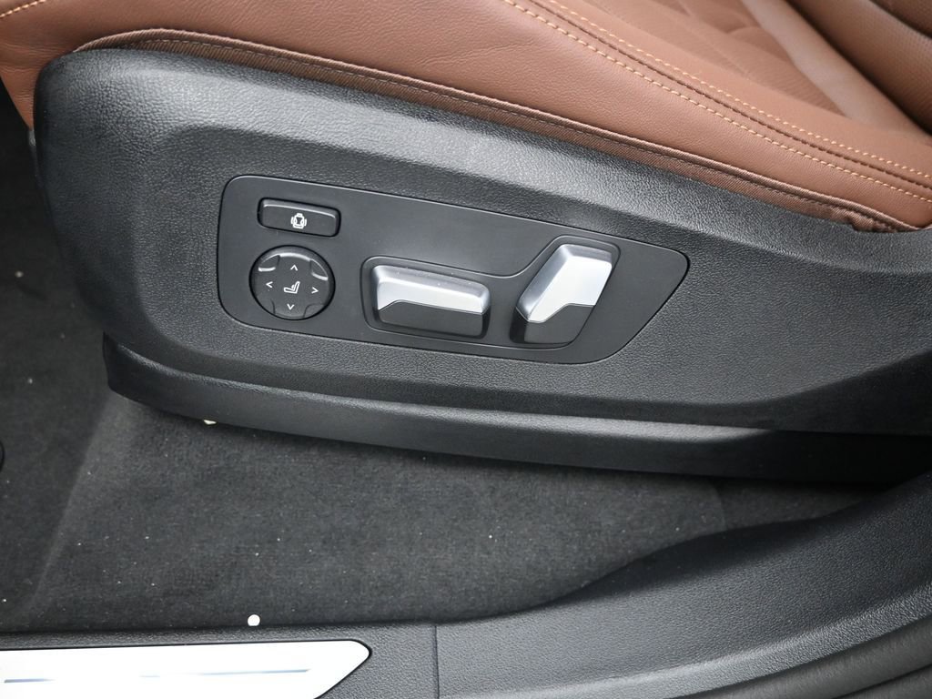 New 2026 BMW X5 xDrive40i AWD/4WD image 15