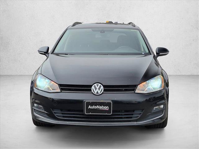 Used 2017 Volkswagen Golf SE FWD image 3