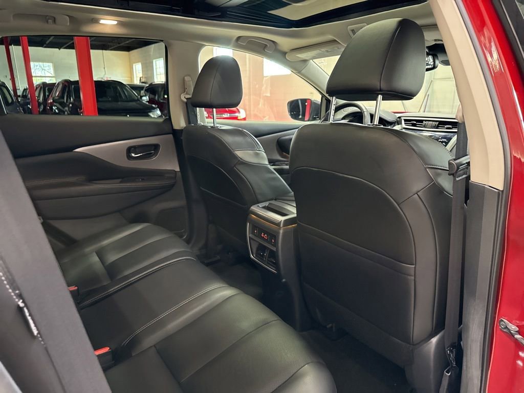 Used 2023 Nissan Murano SL AWD/4WD image 40