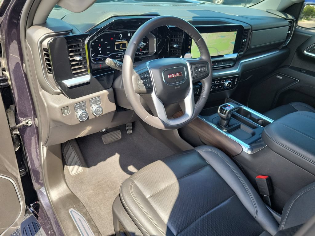Used 2023 GMC Sierra 1500 SLT w/ SLT Premium Package AWD/4WD image 20