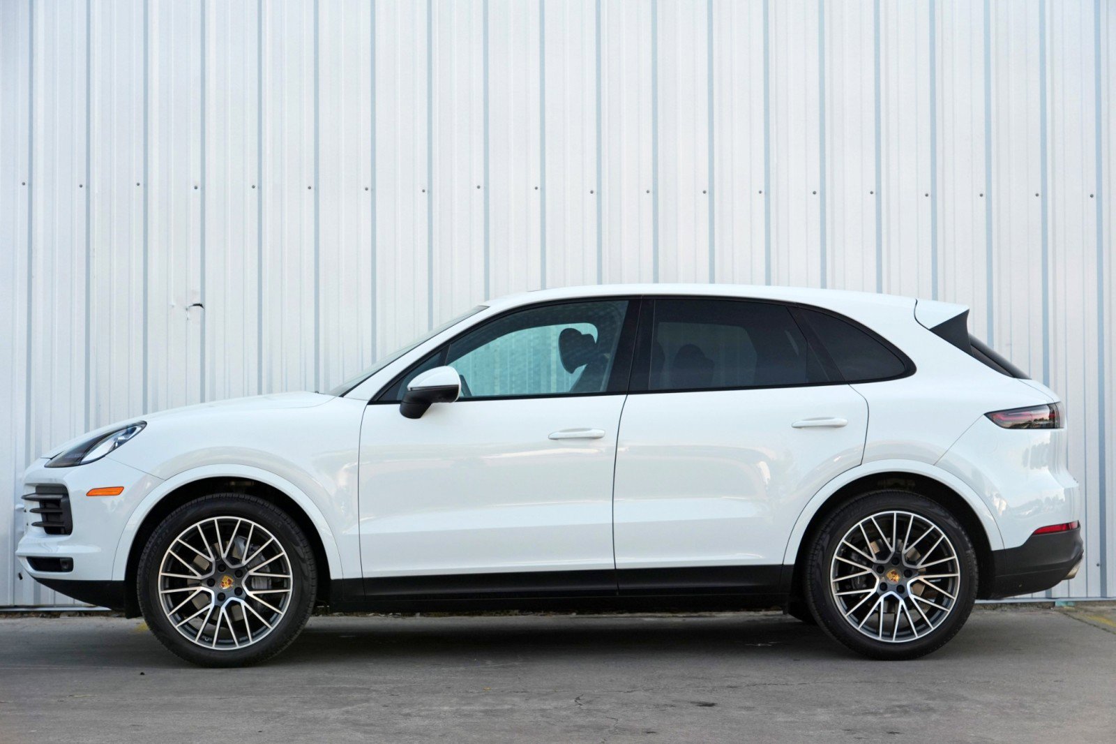 Used 2019 Porsche Cayenne image 8