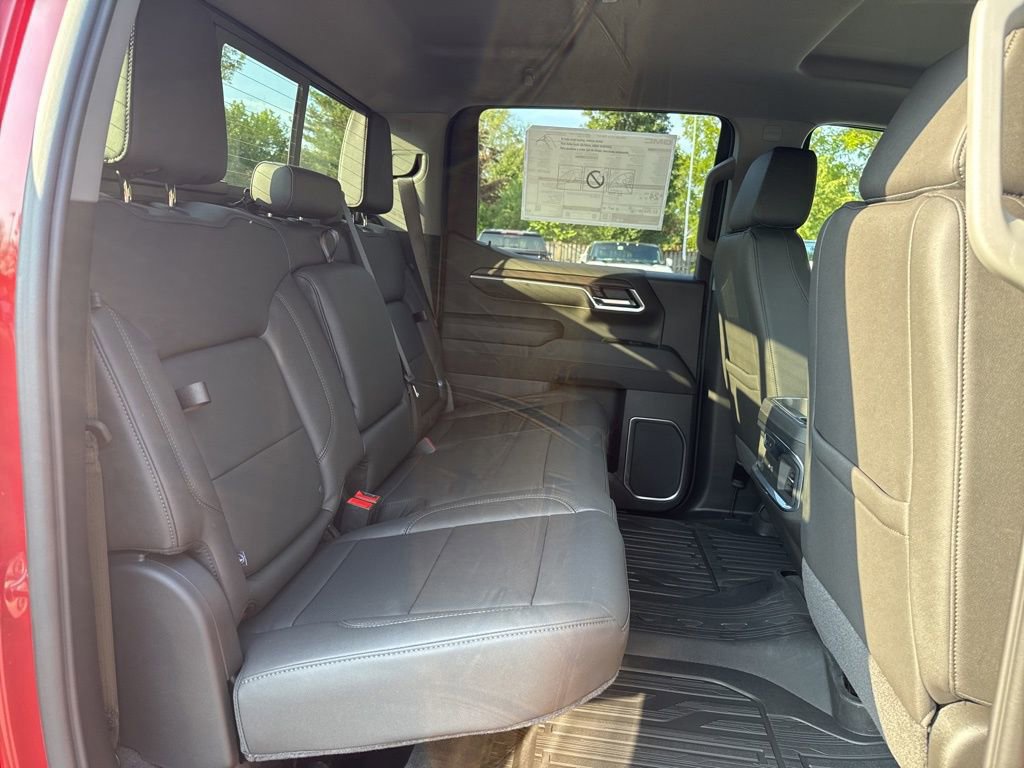 New 2026 GMC Sierra 1500 SLT w/ SLT Premium Plus Package image 12
