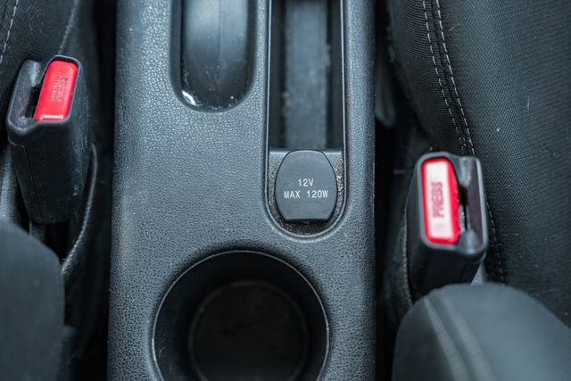 Used 2019 Nissan Versa SV FWD image 27