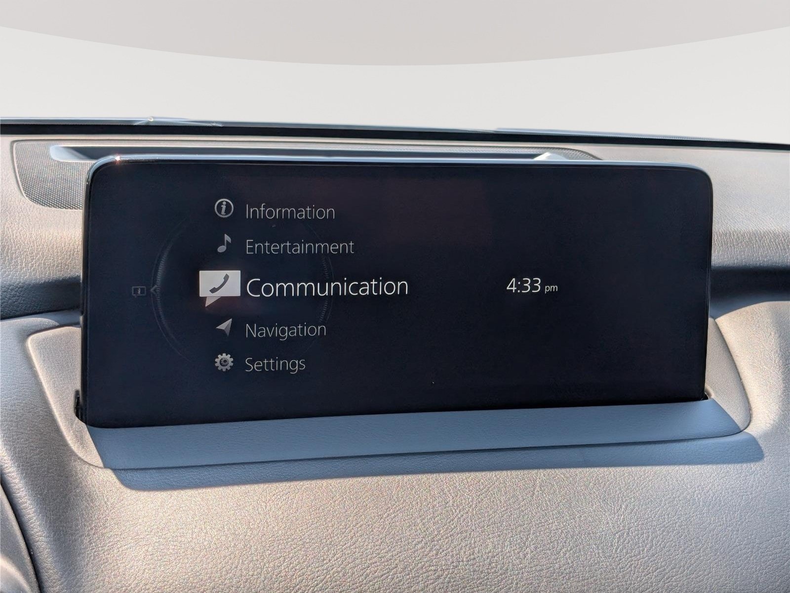 Used 2023 MAZDA CX-9 Carbon Edition AWD/4WD image 34