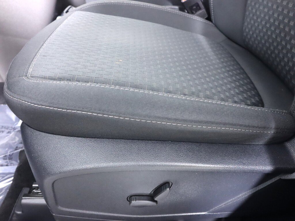 Used 2022 Ford Transit Connect XLT FWD image 28