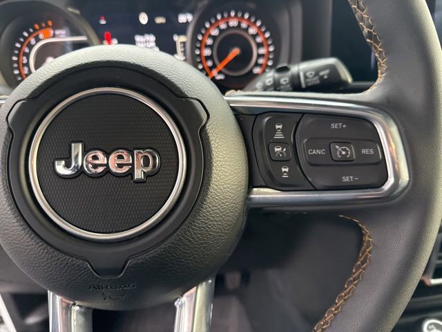 Used 2024 Jeep Wrangler Sahara image 40