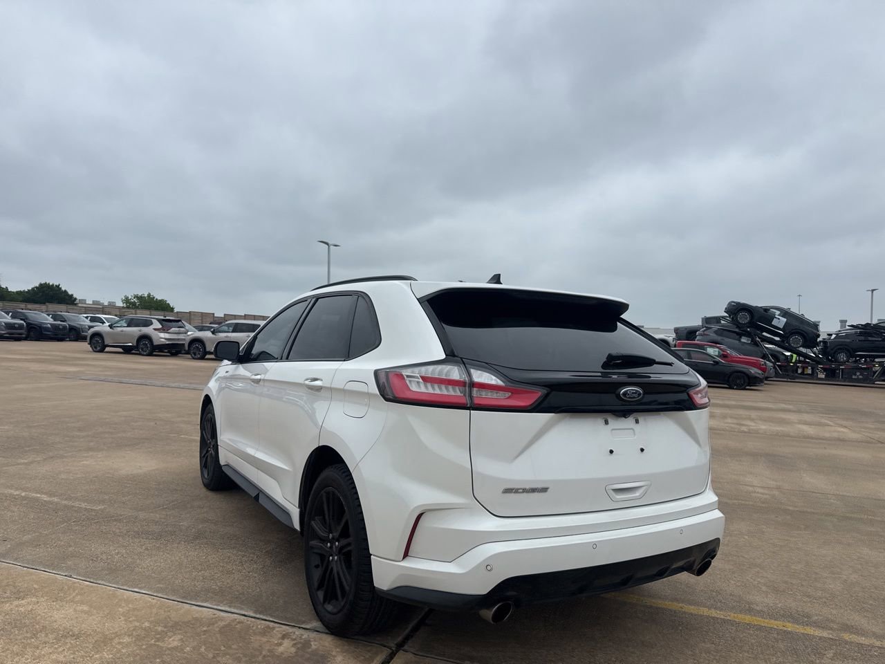 Used 2020 Ford Edge ST-Line FWD image 15