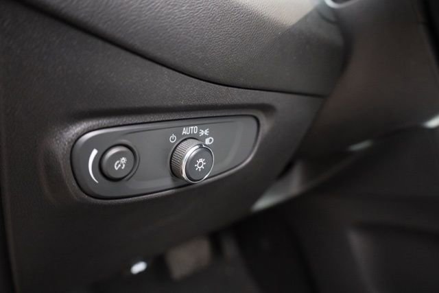 Certified 2022 Chevrolet Equinox LS w/ LS Convenience Package image 15