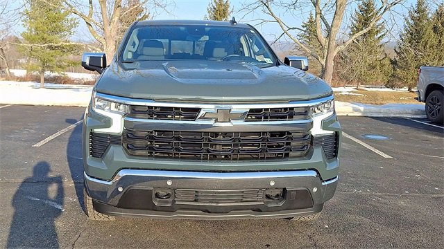 Certified 2025 Chevrolet Silverado 1500 LT image 3