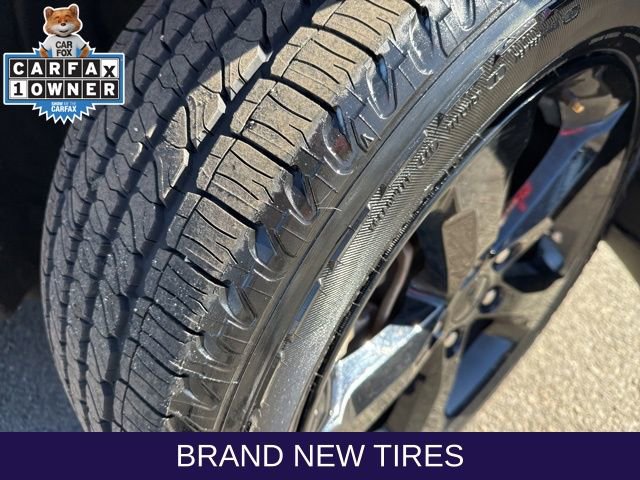 Used 2023 Jeep Grand Cherokee L Limited w/ Black Appearance Package image 8