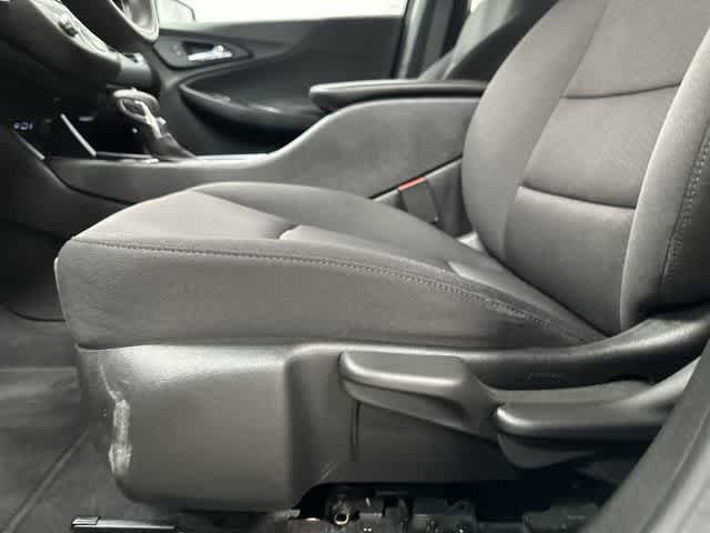 Used 2022 Chevrolet Malibu LS FWD image 26