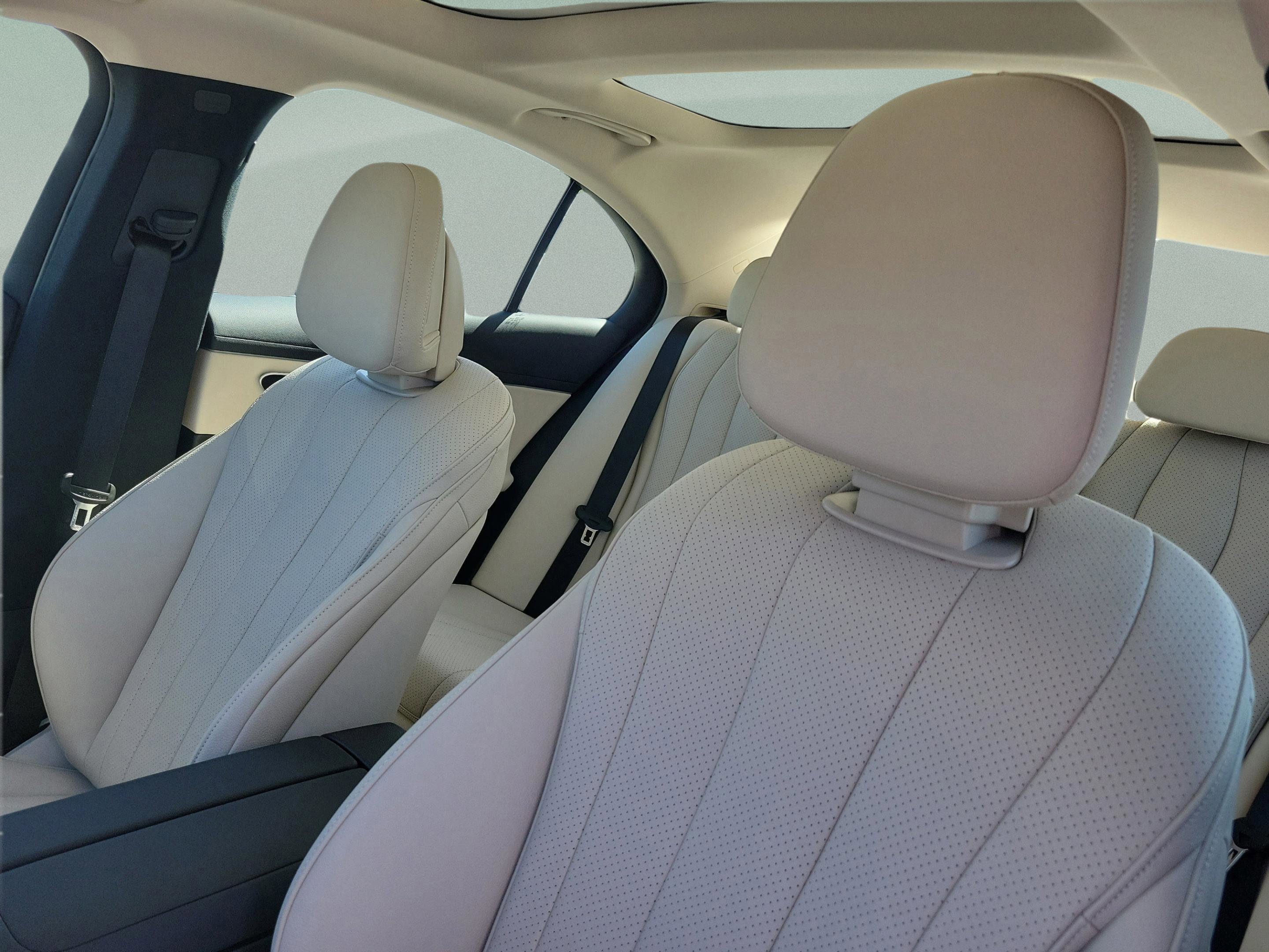 Certified 2026 Mercedes-Benz E 350 Sedan image 10