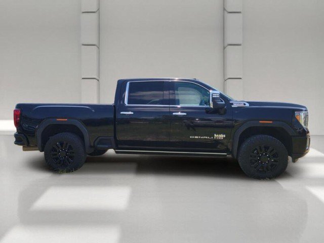 Used 2021 GMC Sierra 2500 Denali w/ Denali Black Diamond Edition AWD/4WD image 4