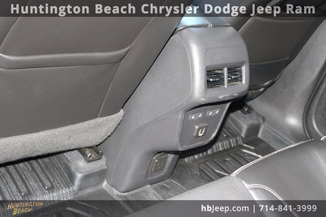 Used 2020 GMC Terrain Denali w/ Denali Premium Package image 32