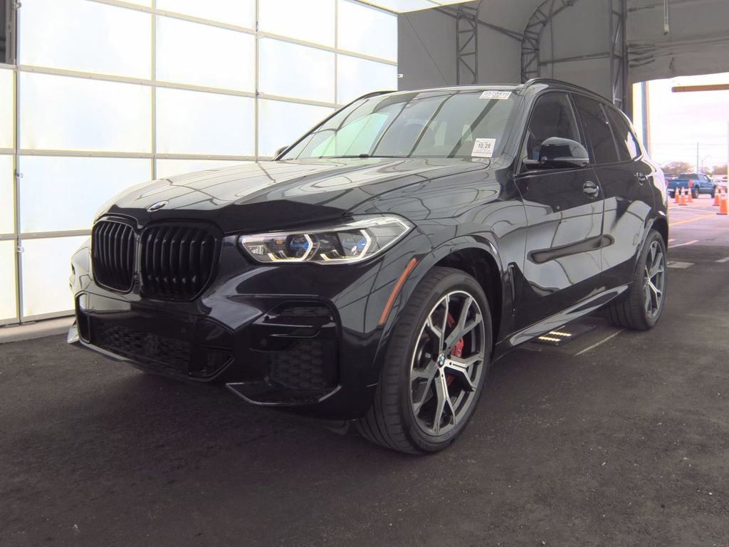 Used 2022 BMW X5 M50i w/ Executive Package AWD/4WD image 1
