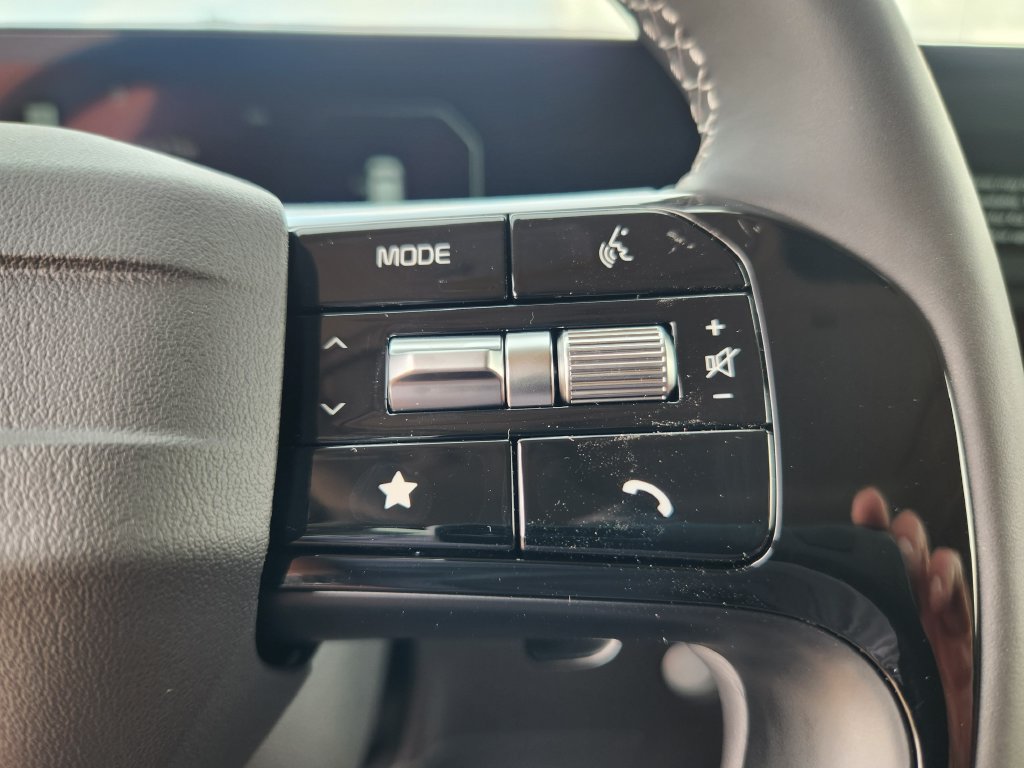 New 2027 Kia Carnival SX Prestige FWD image 16