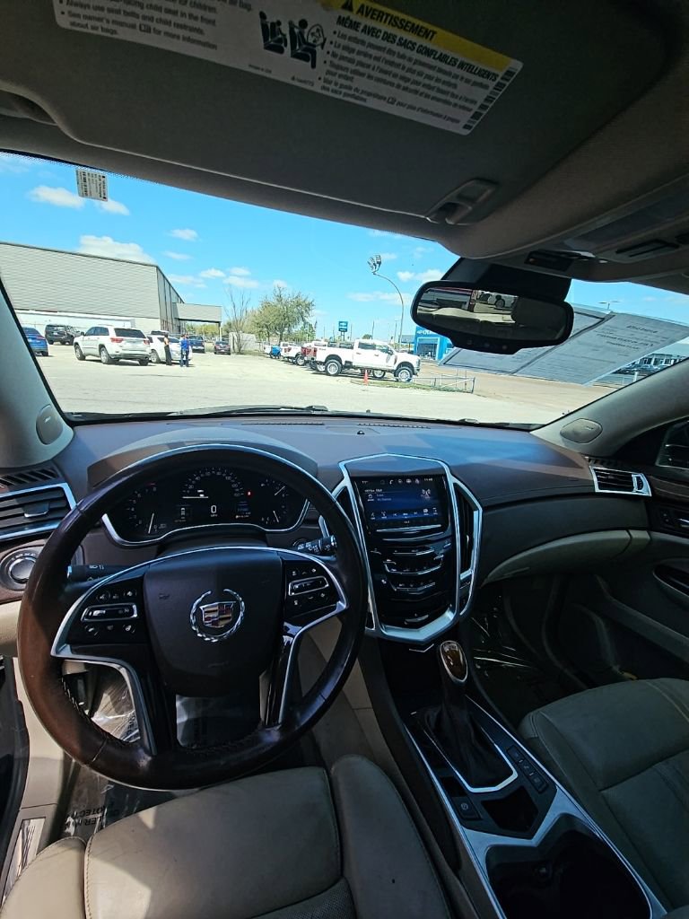 Used 2016 Cadillac SRX Luxury w/ Driver Awareness Package FWD image 16