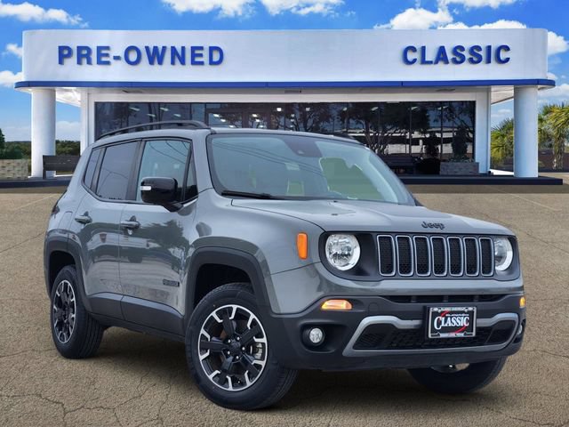 Used 2023 Jeep Renegade Latitude AWD/4WD video 1