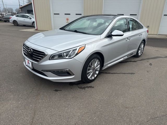 Used 2015 Hyundai Sonata Limited w/ Option Group 06 image 7