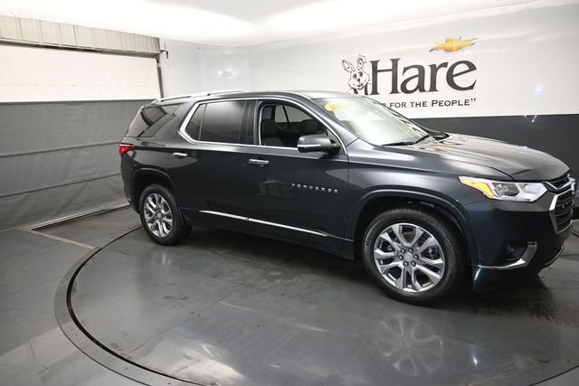 Used 2021 Chevrolet Traverse Premier w/ LPO, Floor Liner Package AWD/4WD image 37