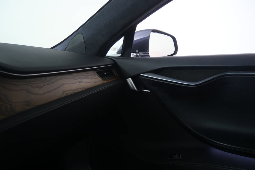 Used 2020 Tesla Model S Long Range Plus AWD/4WD image 18
