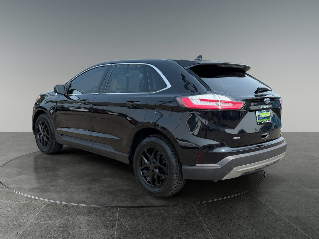Used 2024 Ford Edge SEL AWD/4WD image 7
