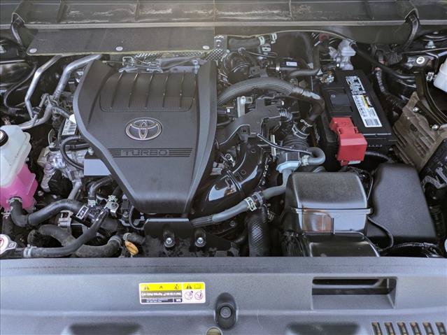 Certified 2023 Toyota Highlander XLE AWD/4WD image 24