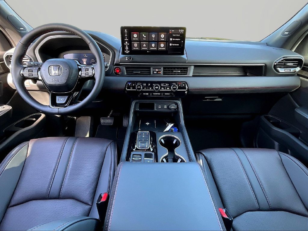 New 2026 Honda Pilot Black Edition image 9